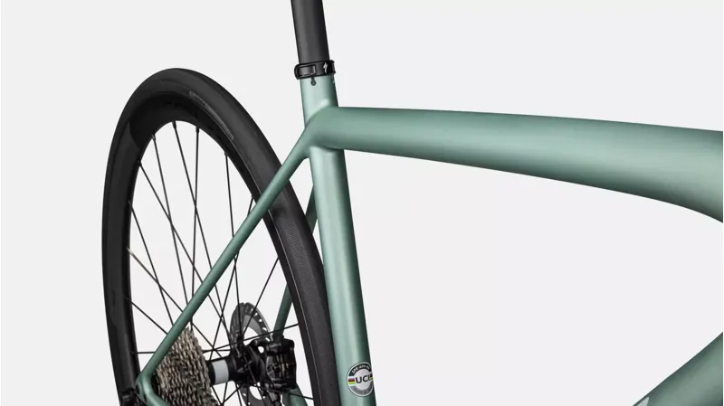 Specialized Aethos Pro Ultegra Di2 Road Bike 2024 in White Sage-6