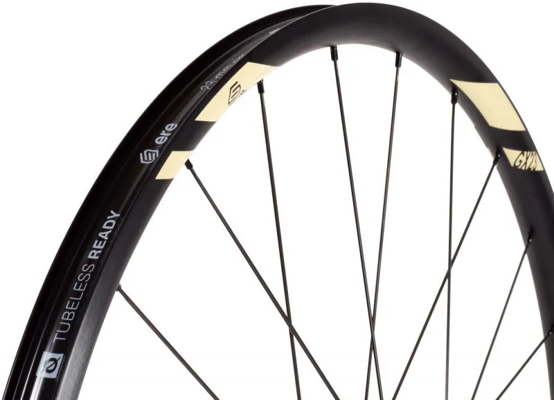 ERE Tenaci GX23 Alu Disc Gravel Wheelset Shimano HG11 in Black/Sand-2