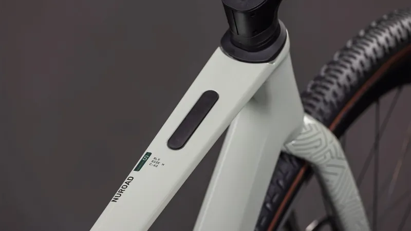 Cube Nuroad C:62 SLX Gravel Bike 2026 in Reedbeige/Chrome-1