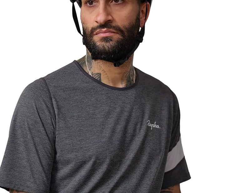 Rapha Trail Lightweight T-shirt in Grey/Light Grey-2