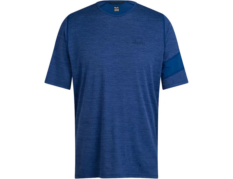 Rapha Trail Lightweight T-shirt in Fossil Blue/Marine Blue