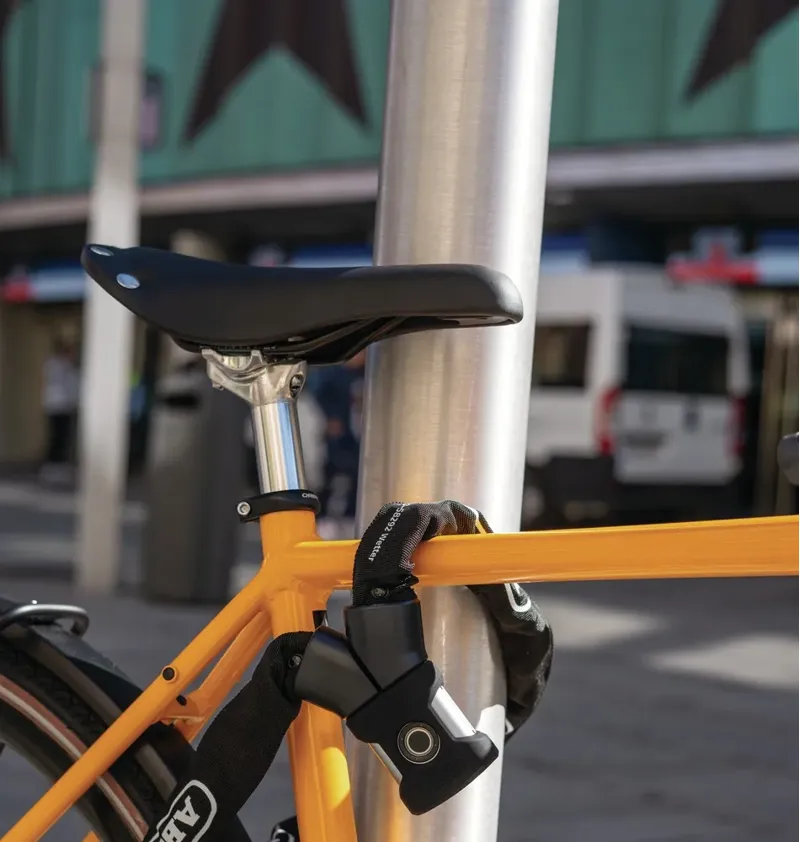 ABUS Yardo Fingerprint Lock 85cm in Black-2