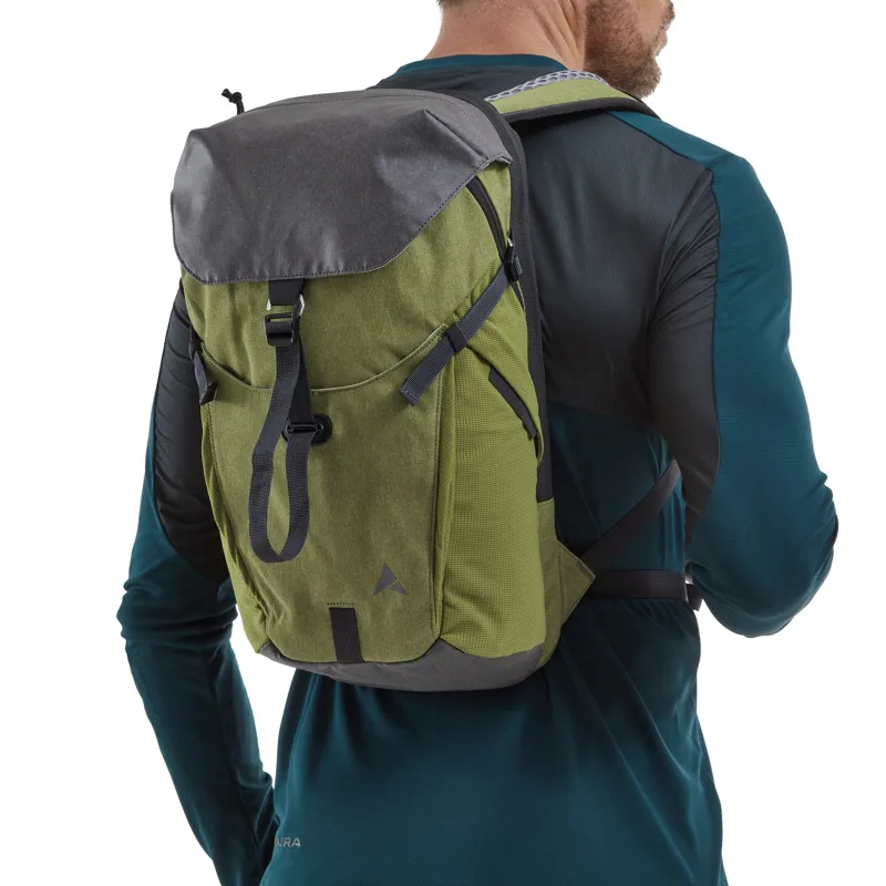 Altura Chinook 12L Backpack in Olive-2