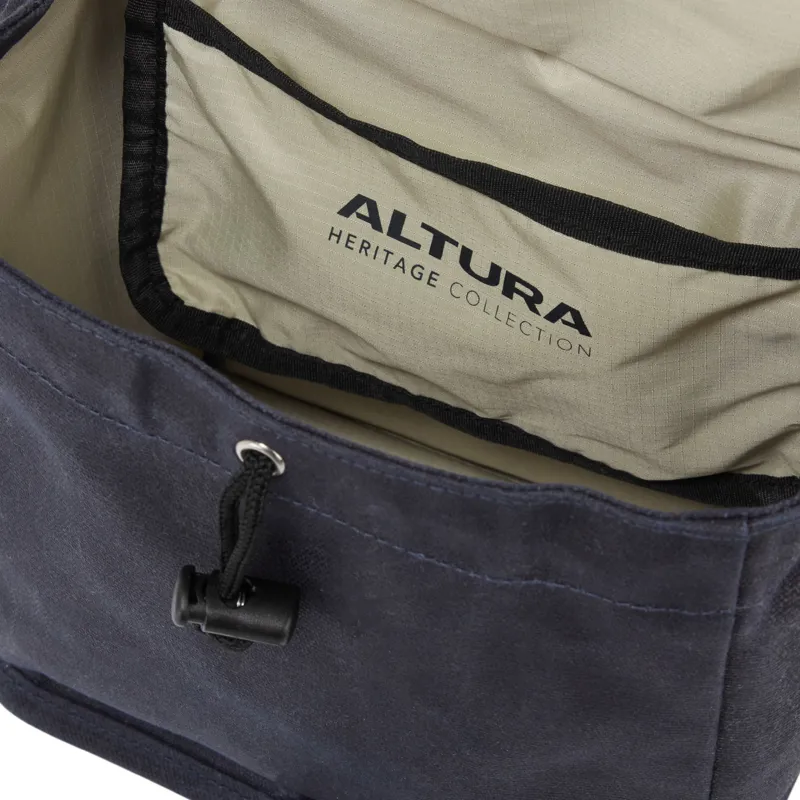 Altura Heritage 5L Bar Bag in Navy-4
