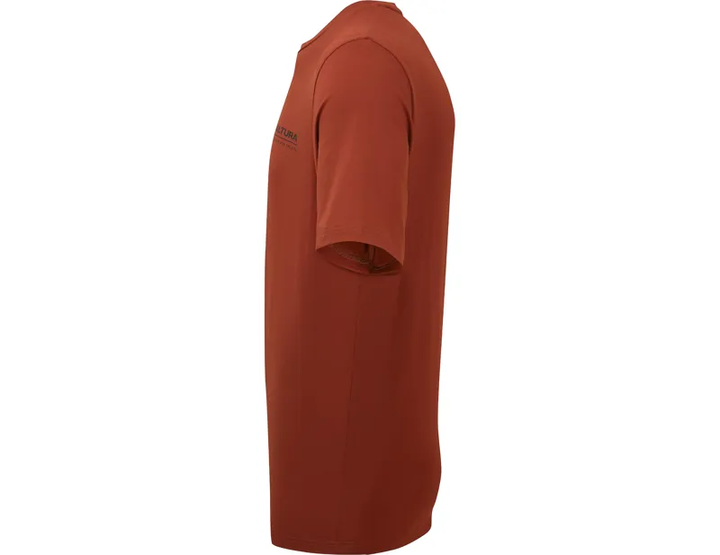 Altura DFTR Tech Tee in Brick Red-2