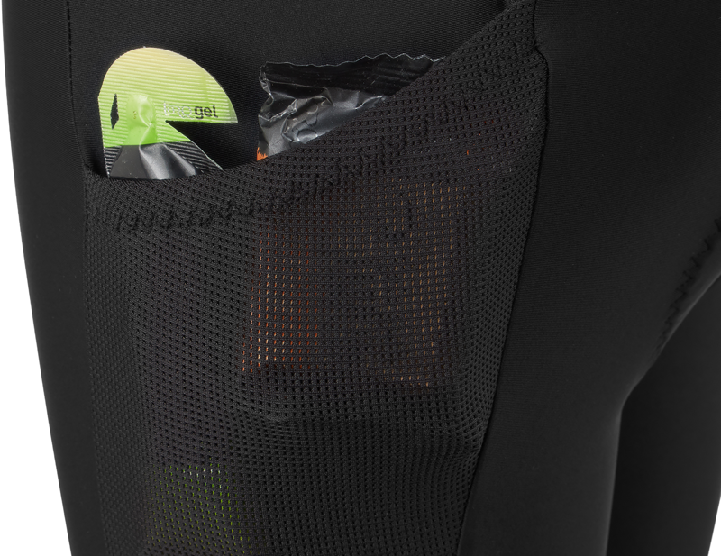 Altura Progel Plus Women's 3/4 Cargo Tights in Black-3