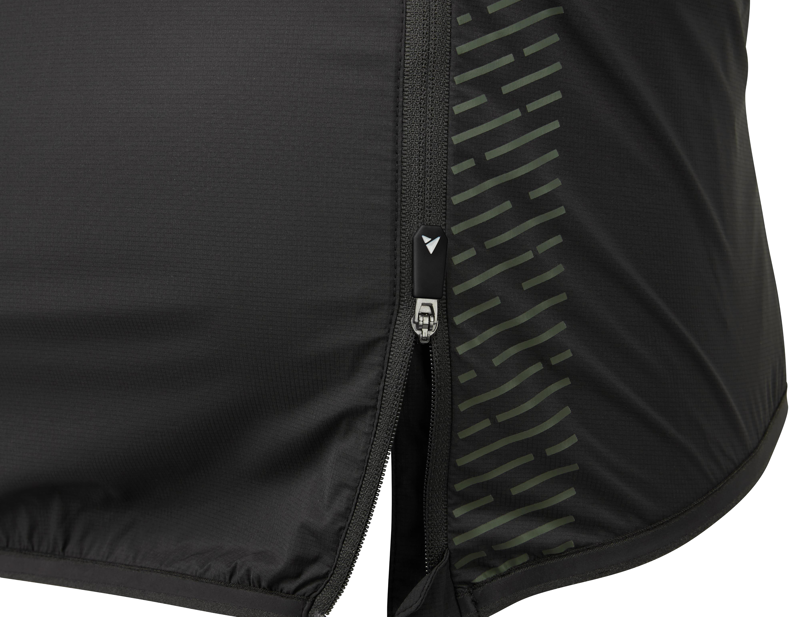 Altura All Road Packable Insulated 1/2 Zip Jacket in Black-4