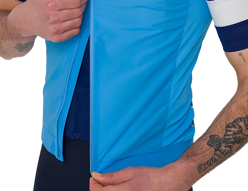 Rapha Core Gilet in Cornflower/White-3