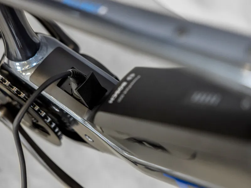 Trek Allant+ 6 545 Wh Stagger Electric Hybrid Bike 2024 in Galactic Grey-2