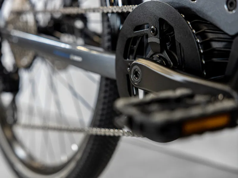 Trek Allant+ 6 545 Wh Stagger Electric Hybrid Bike 2024 in Galactic Grey-6