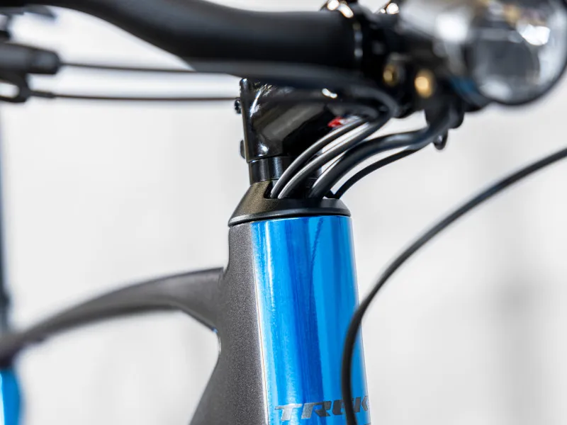 Trek Allant+ 6 545Wh Electric Hybrid Bike 2024 in Galactic Grey-5