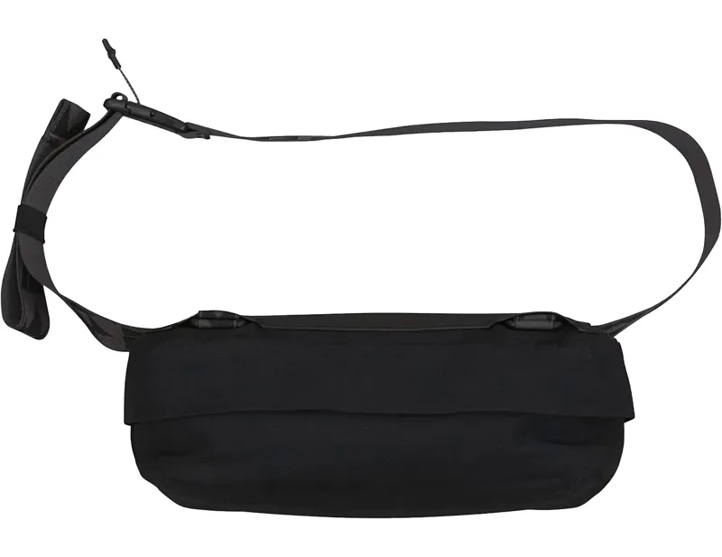 Rapha Explore Bar Bag in Black-2