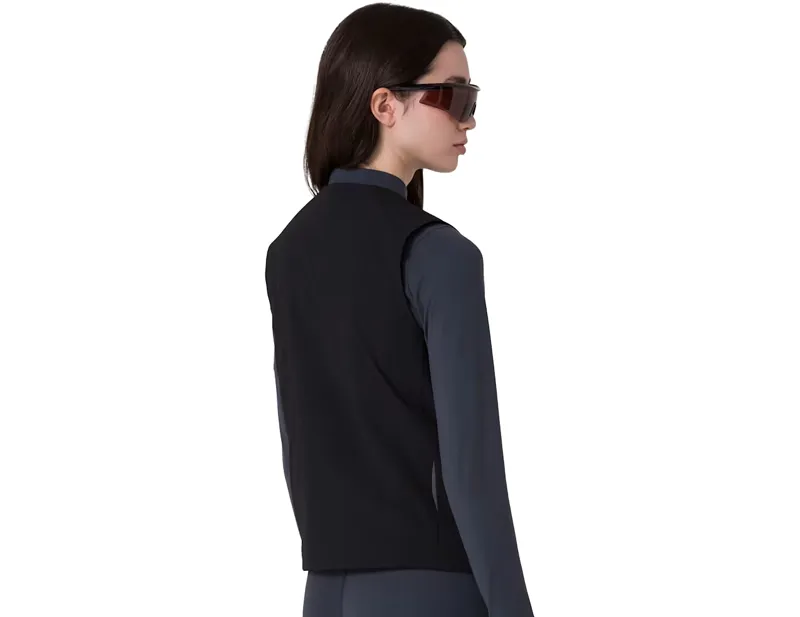 Rapha Women's Insulated Vest in Black/Grey-3