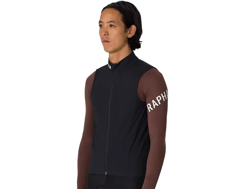 Rapha Pro Team Insulated Gilet in Black/White-2