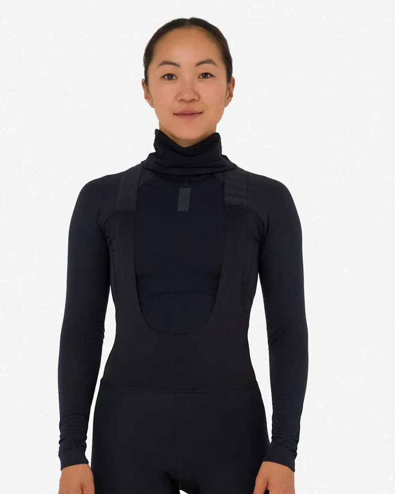 Rapha Women's Long Sleeve Thermal Base Layer in Black/Black-2