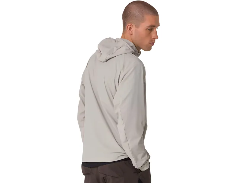 Rapha Wind Jacket in Dove/Cinder-3