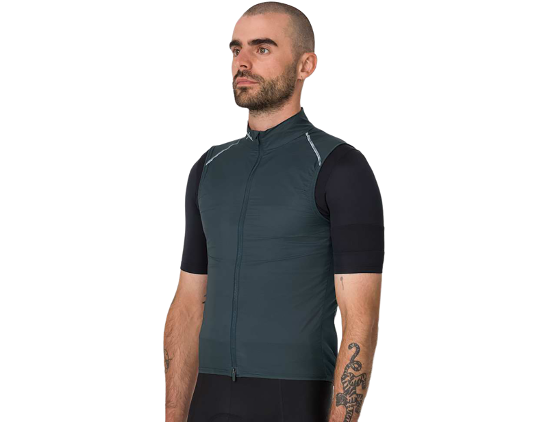 Rapha Brevet Element Wind Gilet in Forest Green-3