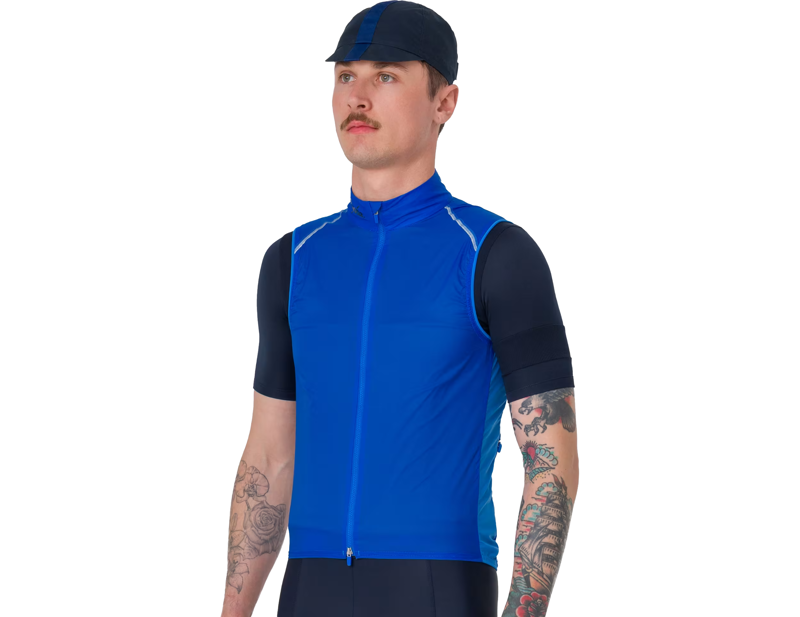 Rapha Brevet Element Wind Gilet in Cobalt/Dark Navy-2