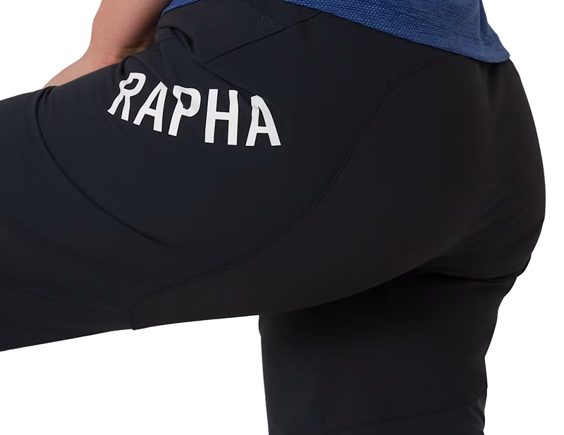 Rapha Women's Trail Finale Shorts in Black-2
