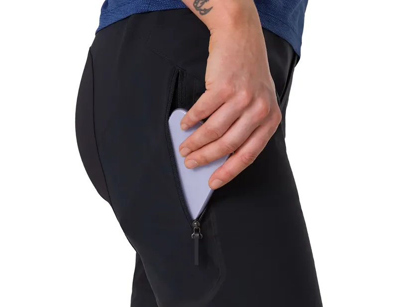 Rapha Women's Trail Finale Shorts in Black-3