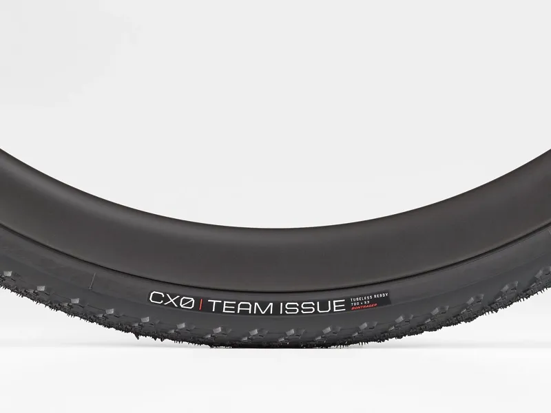 Bontrager CX0 TLR 700c x 33mm Cyclocross Tyre in Black-2