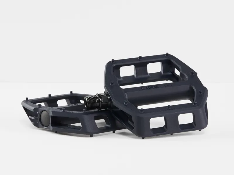 Bontrager Line Comp Flat Pedal Set in Nautical Navy Blue