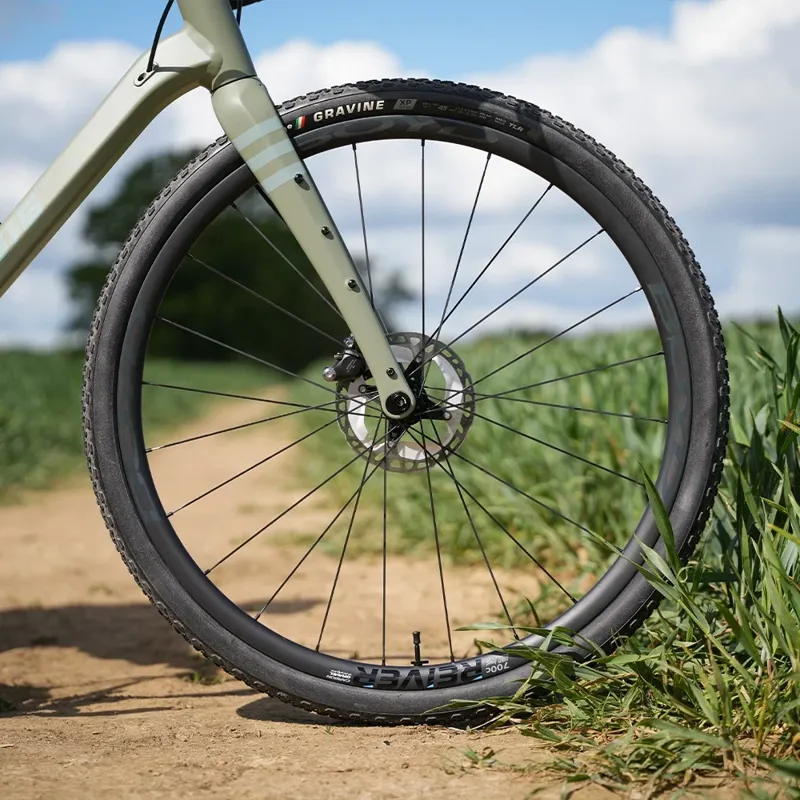 Boyd Reiver 700c Carbon Gravel Wheelset MS in Black-10