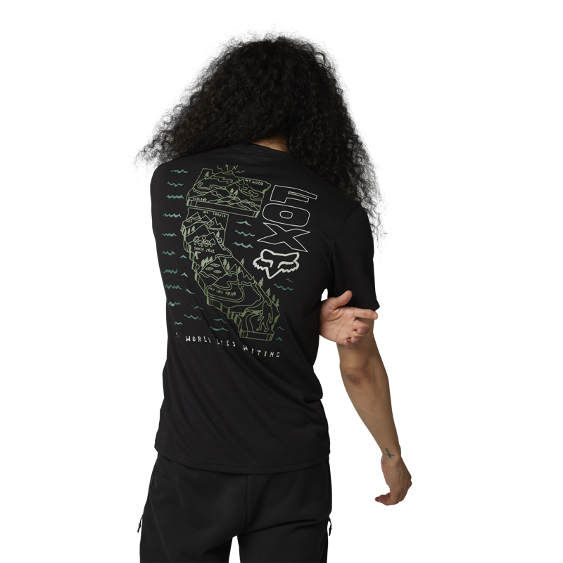 Fox Racing Big Influence Short Sleeve Tech T-Shirt in Black-1
