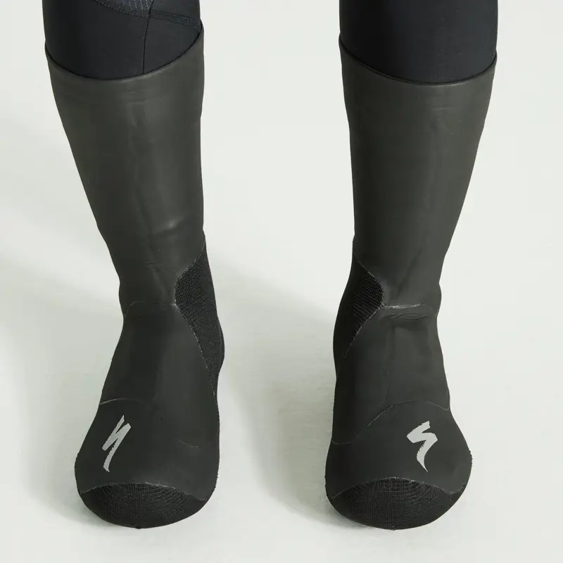Balfes Bikes Specialized Neoprene Shoe Covers in Black | Free postage over £30, £10 off first order, price match & 0% finance.