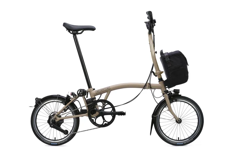 Brompton Electric C Line 4-Speed Folding Bike 2026 in Dune Sand-4