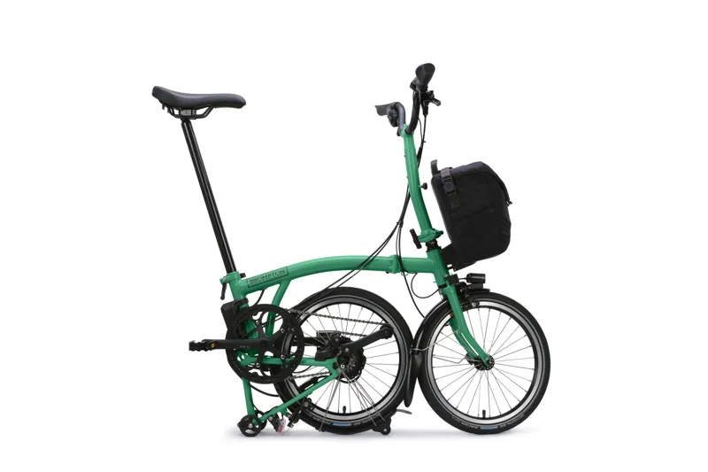 Brompton Electric C Line 4-Speed Folding Bike 2026 in Palm Green-3