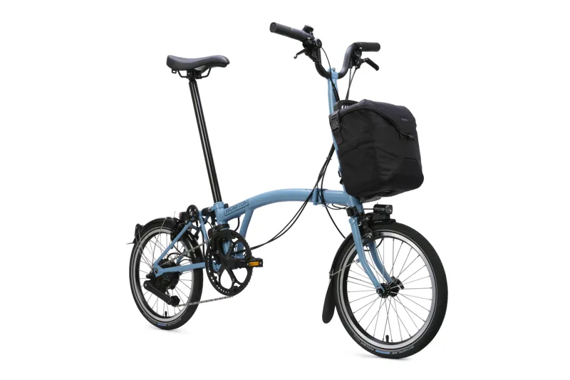 Brompton Electric C Line 4-Speed Folding Bike 2026 in Cloud Metallic-3
