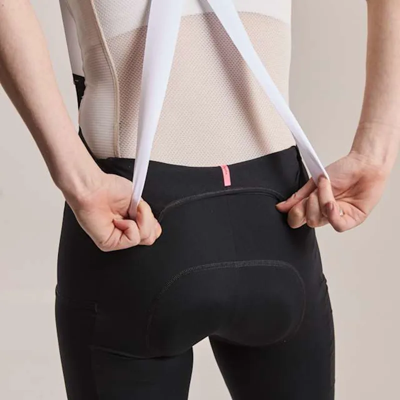 Rapha Women's Brevet Cargo Bib Shorts III in Black/White-5