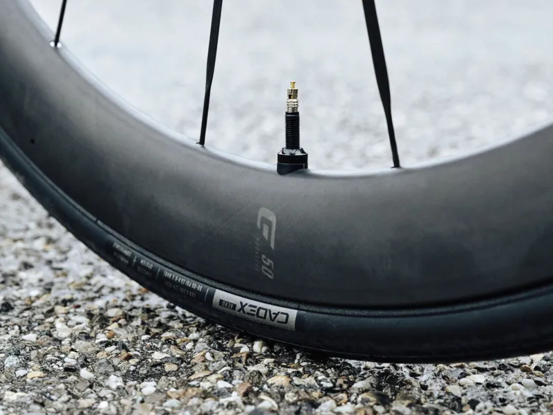 Cadex Aero Tyre 700x28c in Black-5