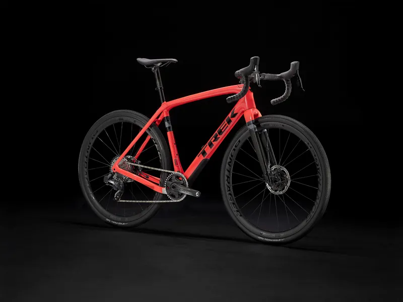 Trek Checkpoint SLR 7 Sram Force ETAP Gravel Bike 2023 in Coral-1