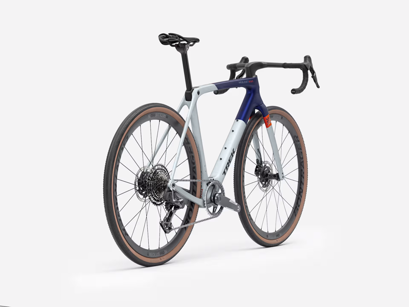 Trek Checkmate SLR 7 AXS 2026 in Matte Hex Blue/Plasma Grey Pearl-2