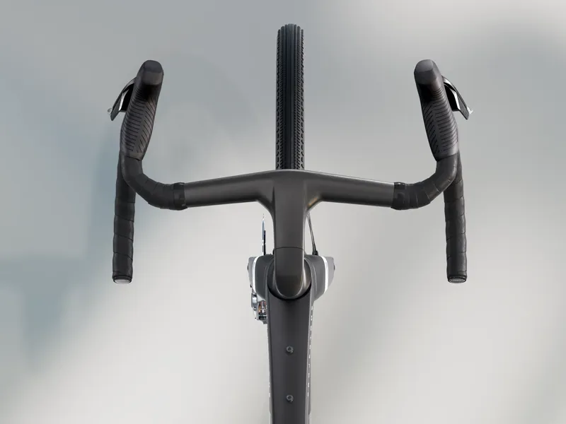 Trek Checkmate SLR 9 AXS Gravel Bike 2026 in Gloss Trek Black/Matte Carbon-2