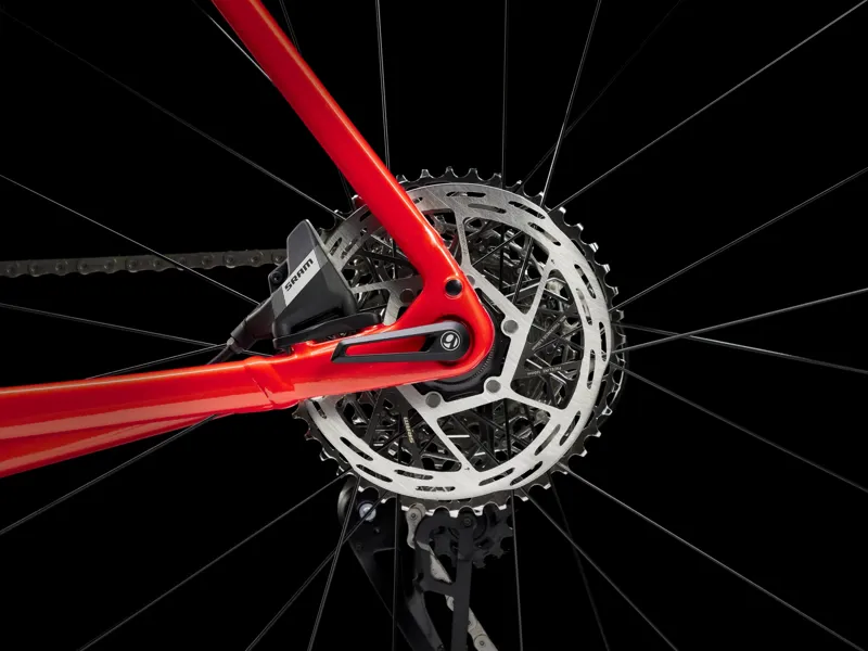 Trek Checkpoint ALR 5 Gravel Bike 2024 in Lava Red-6