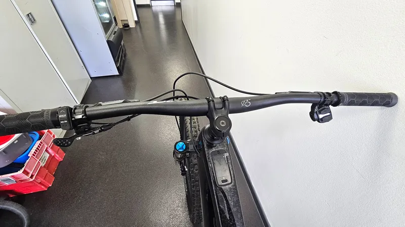 EX DEMO Trek FUEL+ EX 9.8XTDI2 Carbon Electric Full Sus Mountain Bike XL Smoke in Grey-9