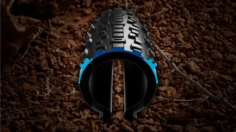 Bontrager Betasso RSL GX TLR 700c Gravel Tyre in Black-4