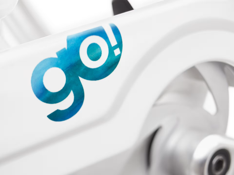 Electra Cruiser Go Step Thru Electric Hybrid Bike 2025 in White -3