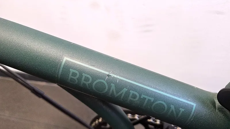 EX DEMO Brompton Electric G Line with Roller Frame 4 Spd Folding Bike 2025 in Forest Green-3