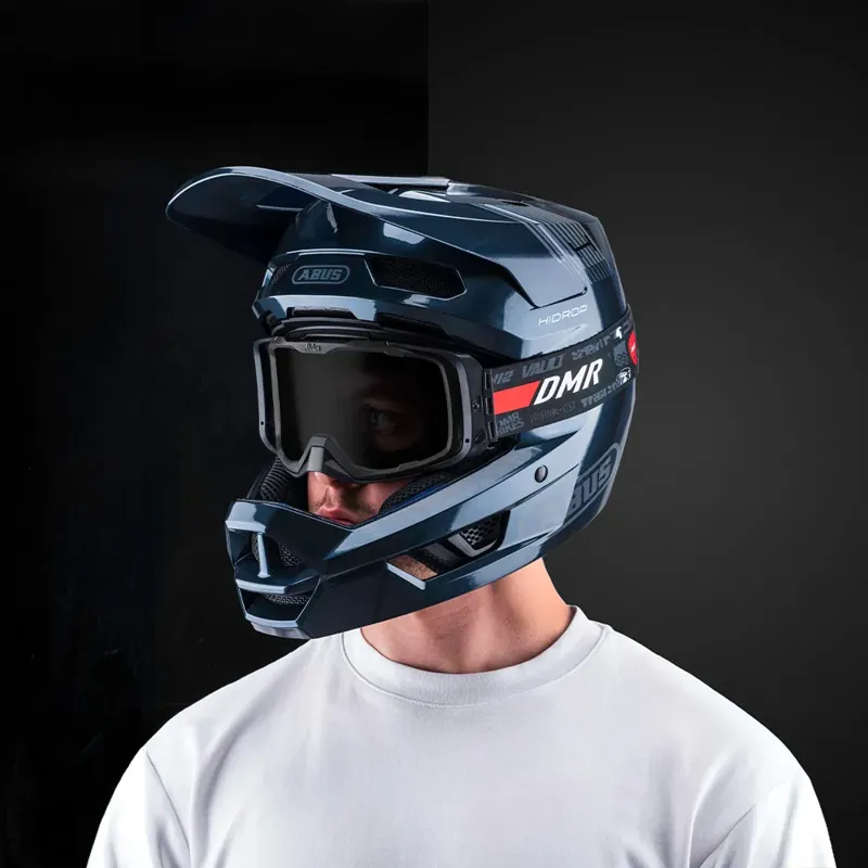 DMR 30 Year Melon Goggles in Smoke-4