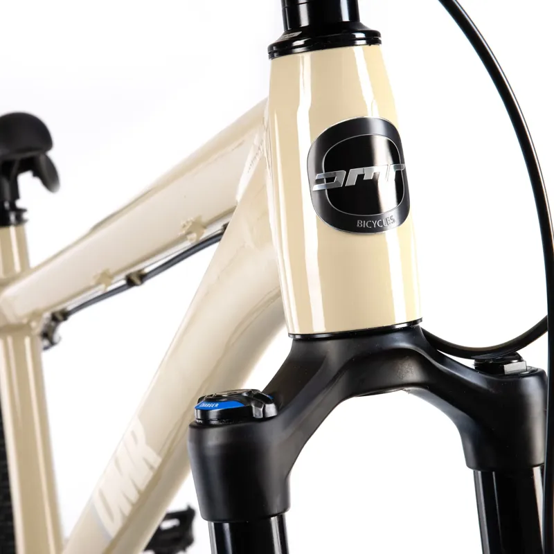 DMR Rhythm Team Dirt Jump Bike one size 2026 in Sand-2