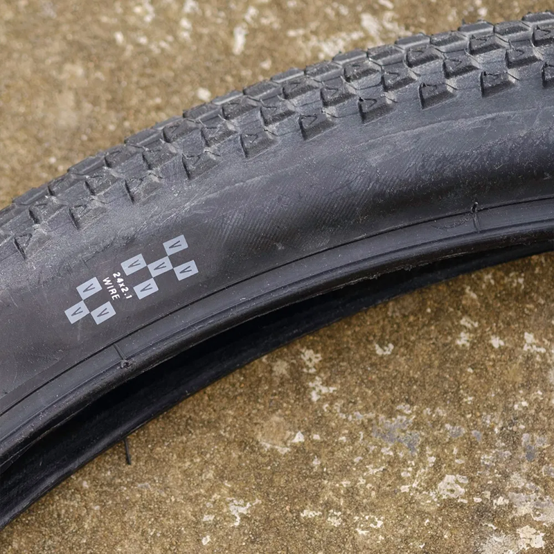 DMR DJ24 Dirt Jump and Street Tyre 24 x 2.1in in Black-4