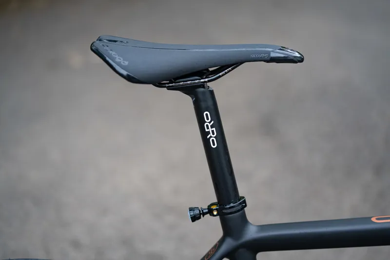 Orro Gold STC Ultegra R500 Limited Edition Road Bike 2023 in Satin Black/Signature Rose Gold-10