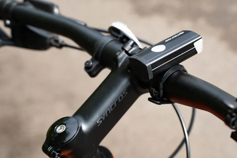 Syncros SHL-01 300 Lumen Front Light in Black-3