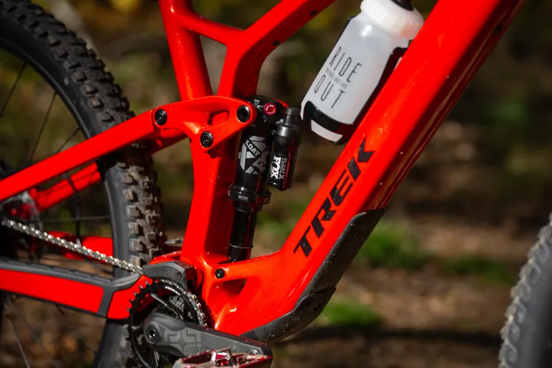 Trek Fuel EXe 9.7 SLX/XT Electric Full Suspension Mountain Bike 2025 in Lava Red-9