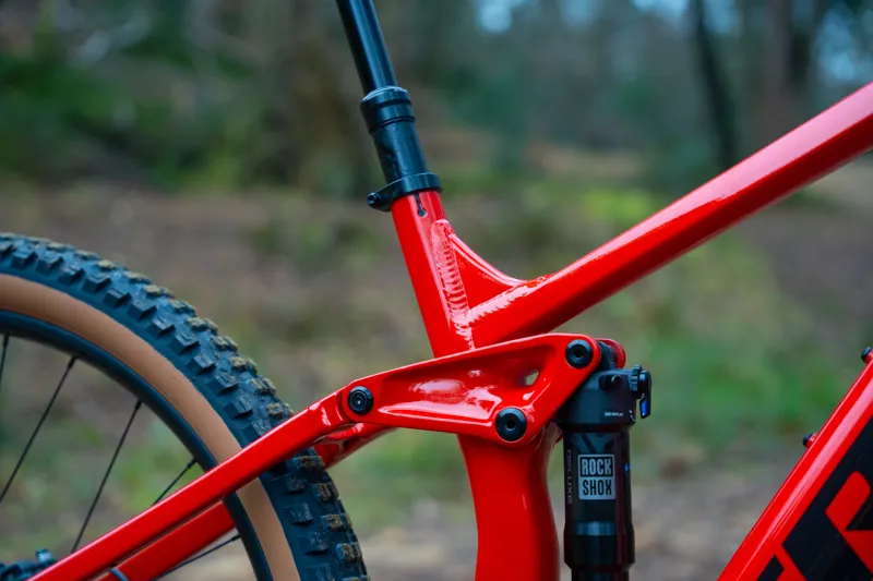 Trek Rail 8 GX AXS Electric Full Suspension Mountain Bike 2025 in Lava Red-10