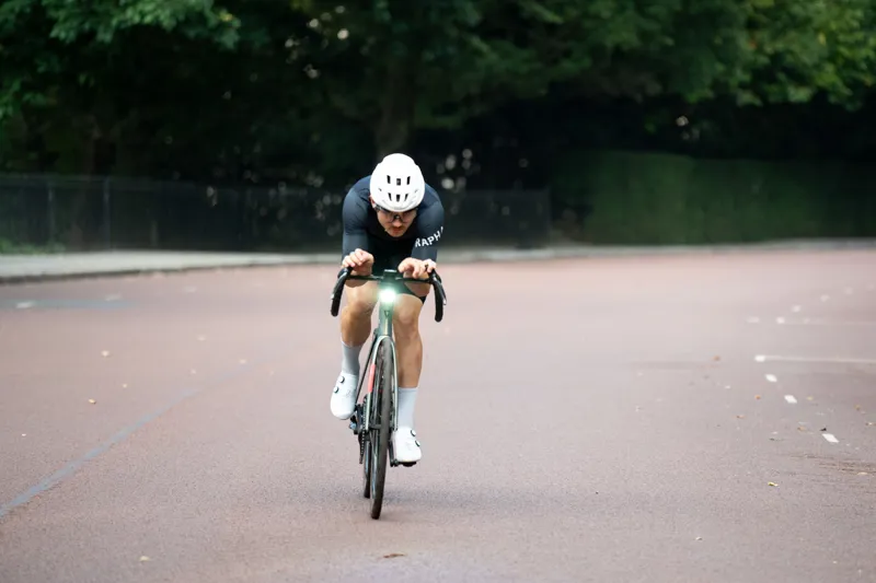 Lezyne Lite Drive 1200+ LED Front Light in Satin Black -7